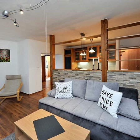 Apartman Zara Velky Slavkov Exterior photo