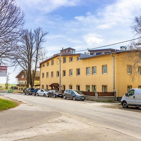 Apartman Zara Velky Slavkov Exterior photo